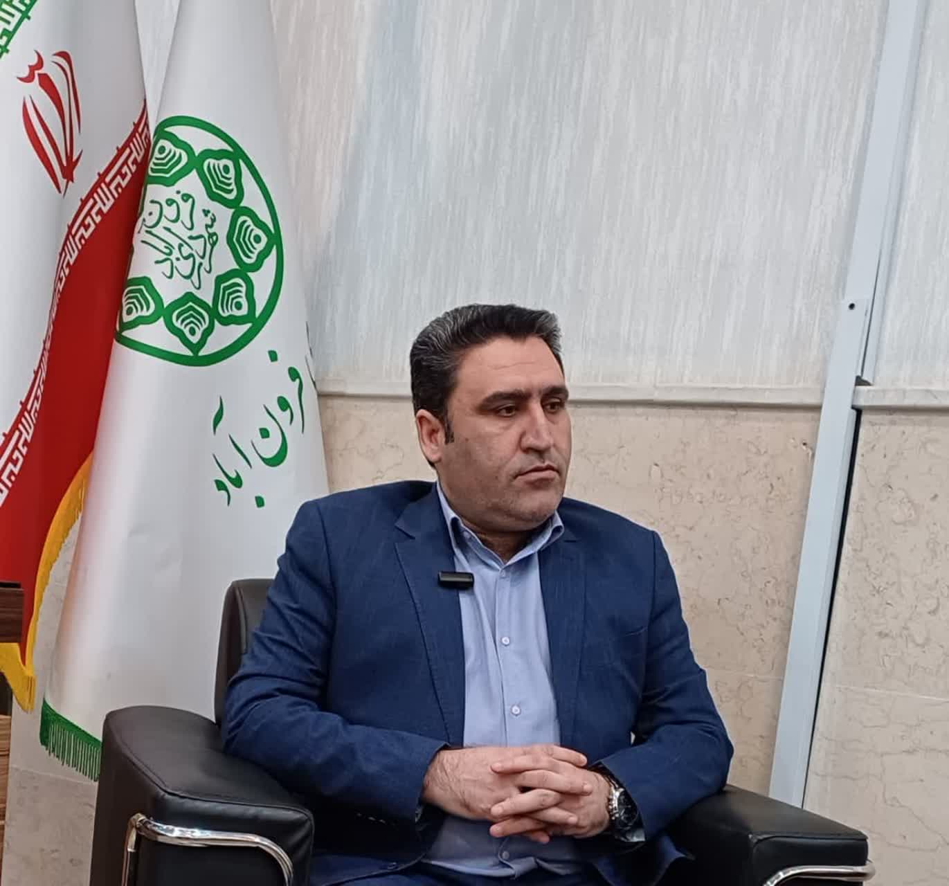 شهردار فرون آباد: با برنامه‌ریزی منسجم سطح خدمات‌رسانی به شهروندان را ارتقا می دهیم