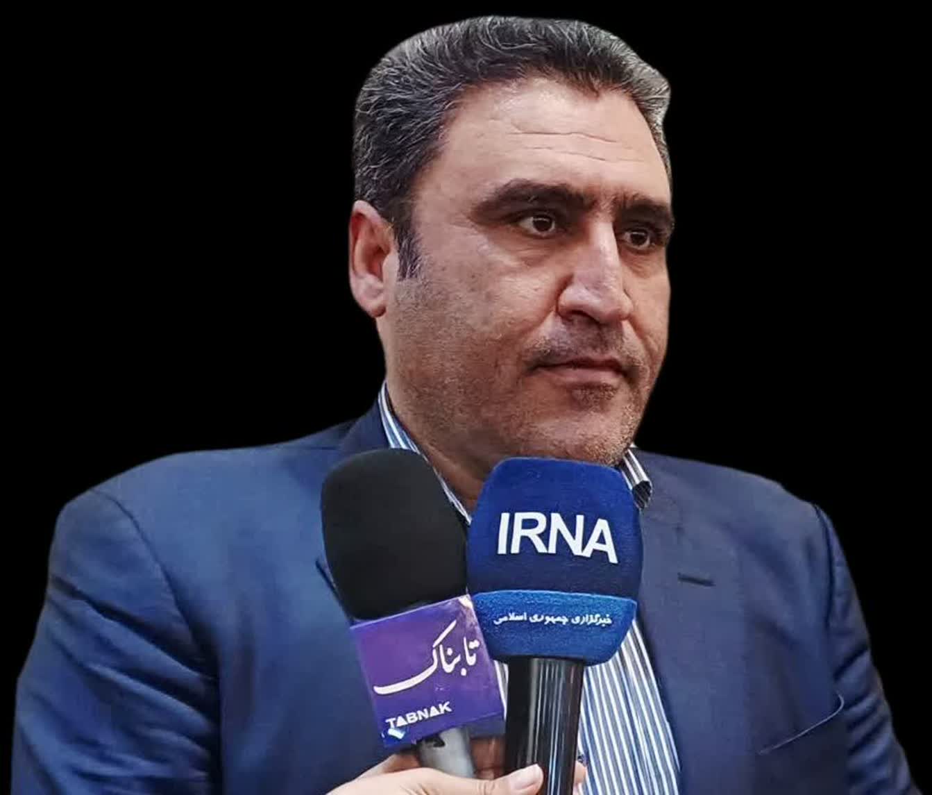 برای خدمت‌رسانی بی‌وقفه به مردم پای کار ایستاده ایم/ با تمام محدودیت‌ها، سنگر خدمت رسانی به شهروندان را خالی نکرده‌ایم