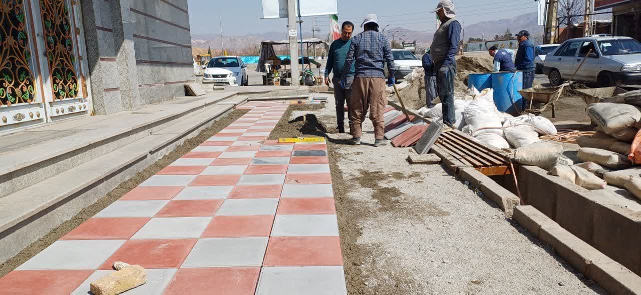  ساماندهی و بهسازی خیابان ولیعصر(عج) / اجرای طرح خدمت در سطح شهر فرون آباد