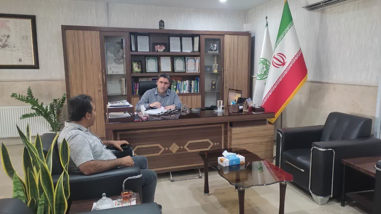 ملاقات مردمی پلی برای ارتباط موثر بین شهروندان و مسئولین شهری است 