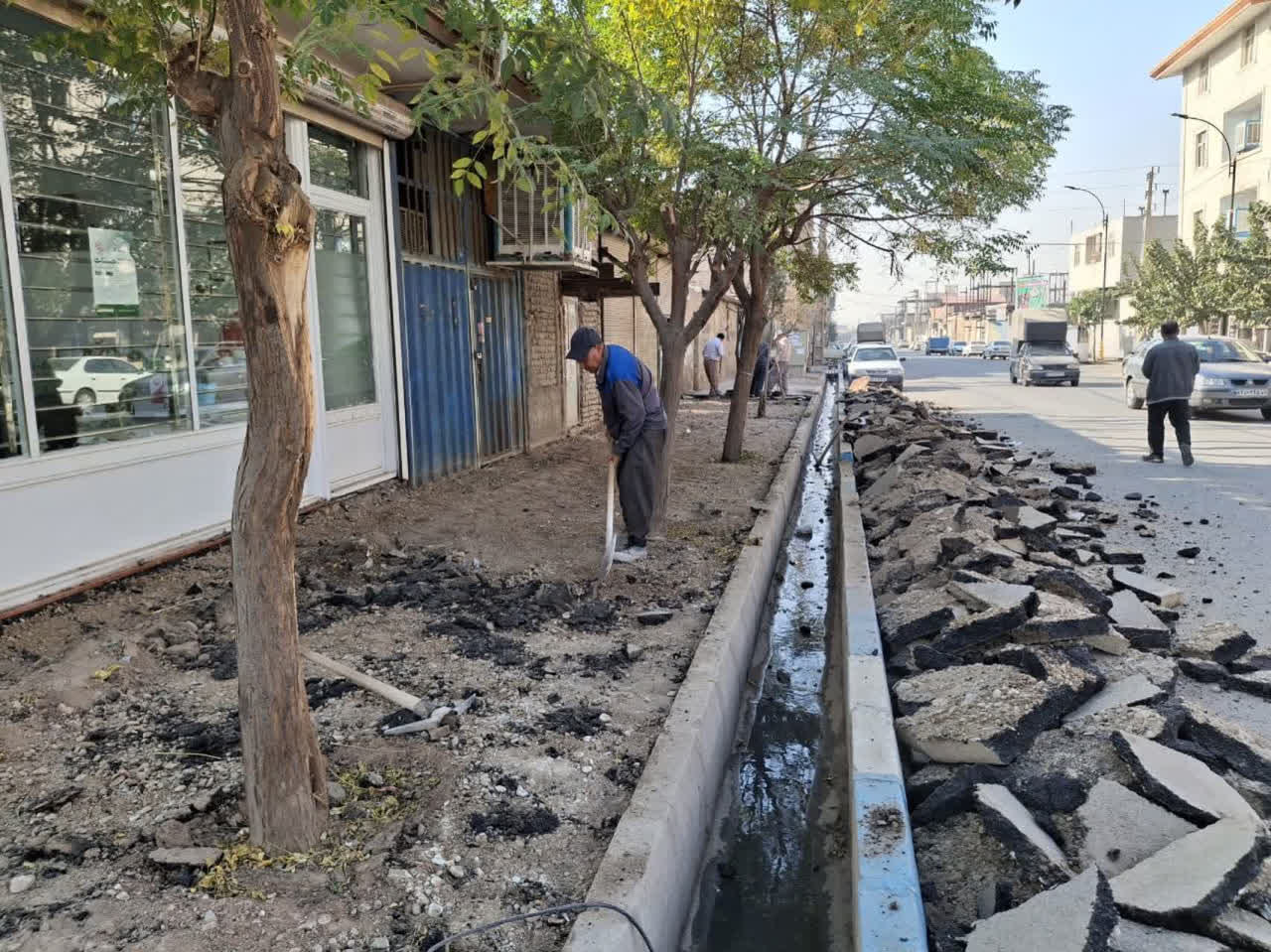  شهردار فرون آباد: حفظ ایمنی شهروندان از اصلی ترین اهداف اجرای پروژه های شهری است