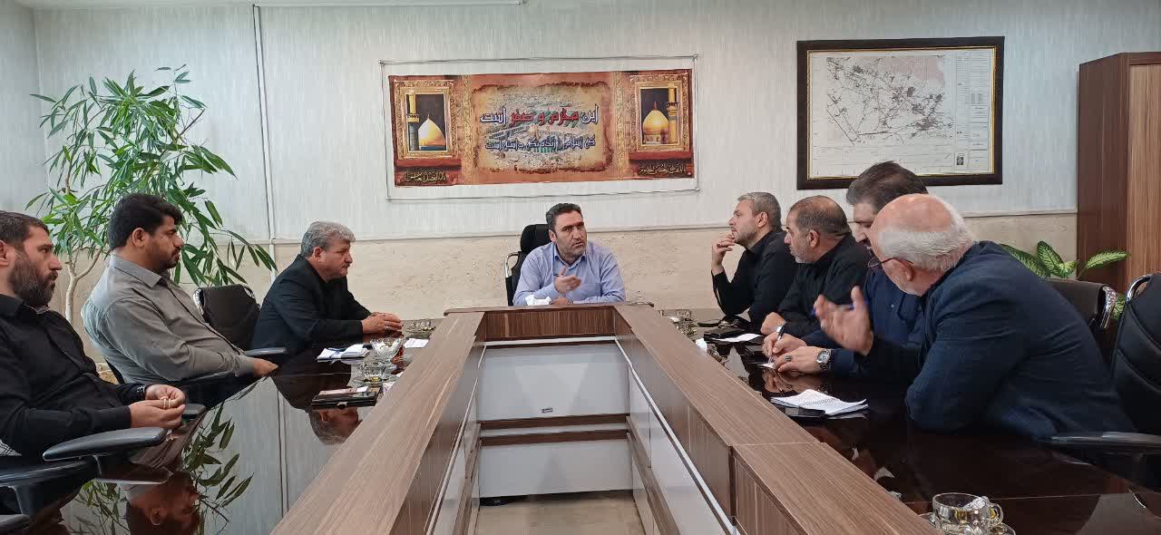 شهردار خبر داد؛ آمادگی کامل شهرداری فرون آباد جهت مراسم تشییع پیکر رهبر شهید انقلاب