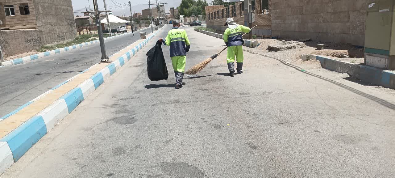 نگهداشت شهر بصورت ویژه توسط تلاشگران حوزه خدمات شهری انجام شد