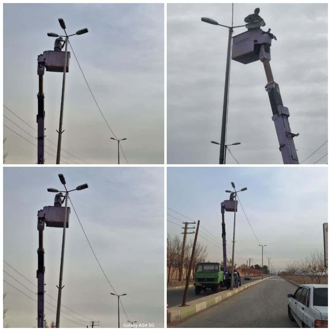 شهردار خبر داد؛ رفع مشکل روشنایی معابر شهر فرون آباد 