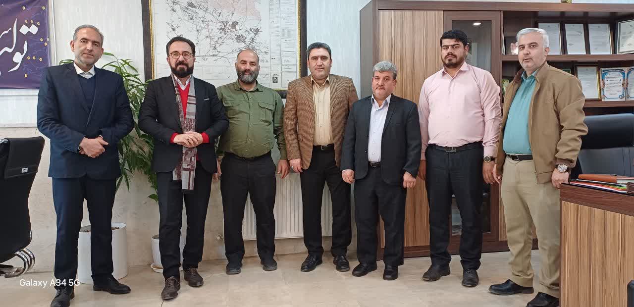 جلسه بررسی اجرای برنامه های فرهنگی شهرداری فرون آباد برگزار شد